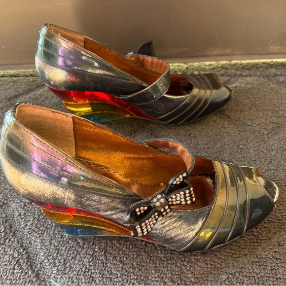 Poetic License Black Peep-Toe Heels - Picture 5 of 6